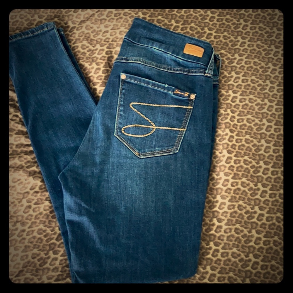 SEVEN7 Dark wash skinny jeans
